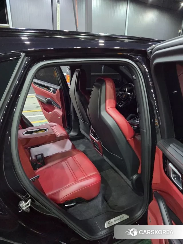 Porsche Cayenne (PO536) 2019 Черный из Кореи, фото 3