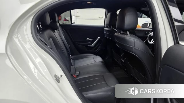 Mercedes-Benz A-Class W177 2021 Белый из Кореи, фото 3
