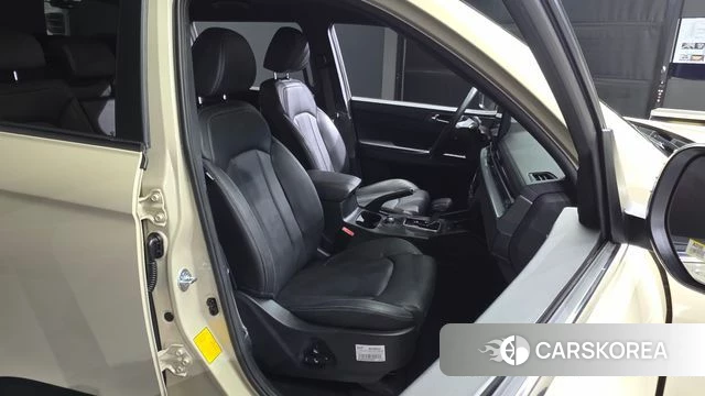Ssangyong Musso Sports (Q250) 2025 Коричневый из Кореи, фото 3
