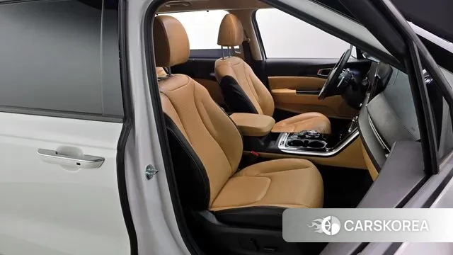 Kia Carnival 4th generation 2023 Белый из Кореи, фото 3