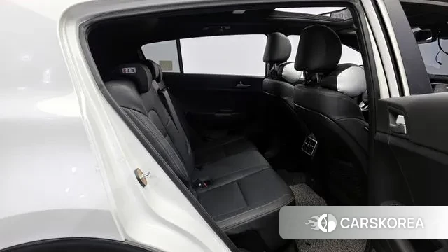 Kia Sportage The Bold 2018 Белый из Кореи, фото 3