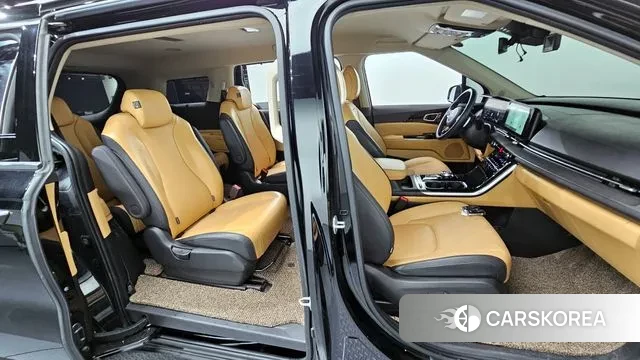 Kia Carnival 4th generation 2023 Черный из Кореи, фото 3
