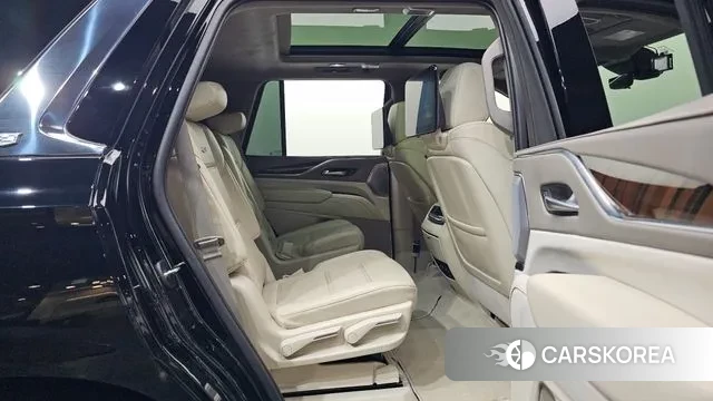 Cadillac Escalade 5th Generation 2023 Черный из Кореи, фото 3