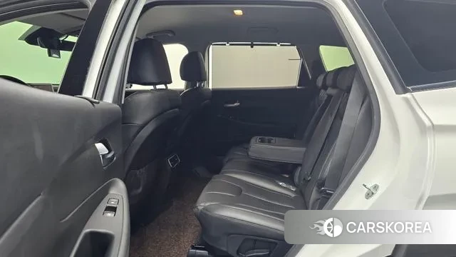 Hyundai The New Santa Fe 2021 Белый из Кореи, фото 3