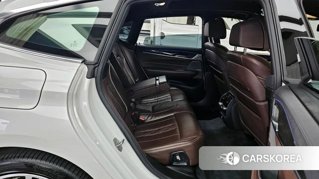 BMW 6 Series GT (G32) 2019 Белый из Кореи, фото 3