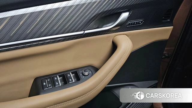 Renault Korea (Samsung) Grand Coleos 2024 Золотой из Кореи, фото 3