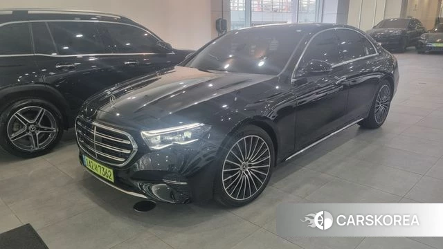 Mercedes-Benz E-Class W214 2025 Черный из Кореи, фото 3