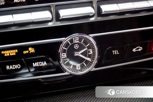 Mercedes-Benz G-class 2023 Черный из Китая, фото 3