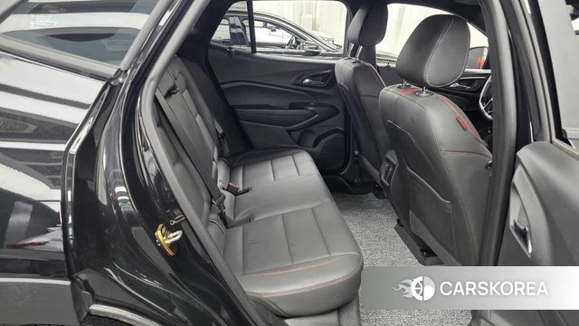 Chevrolet (GM Daewoo) Trax Crossover 2023 Черный из Кореи, фото 3