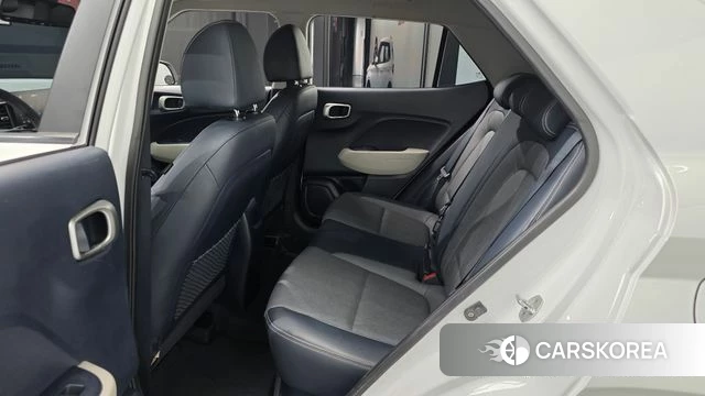 Hyundai Venue 2019 Белый из Кореи, фото 3