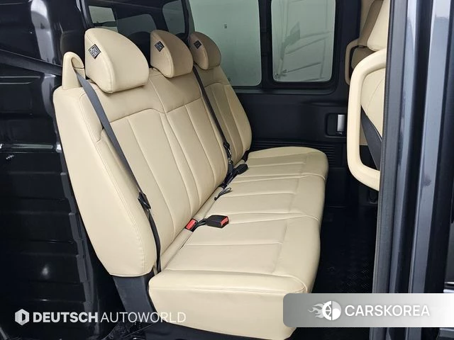 Hyundai Staria 2021 Серебристо-серый из Кореи, фото 3