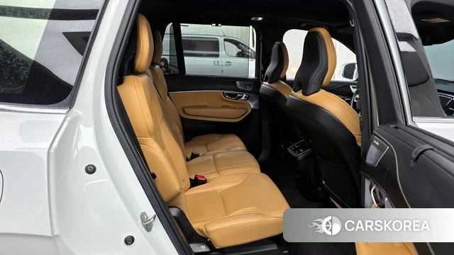 Volvo XC90 second Generation 2022 Белый из Кореи, фото 3