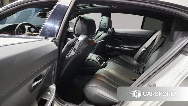 BMW 6 Series (F12) 2018 Белый из Кореи, фото 3