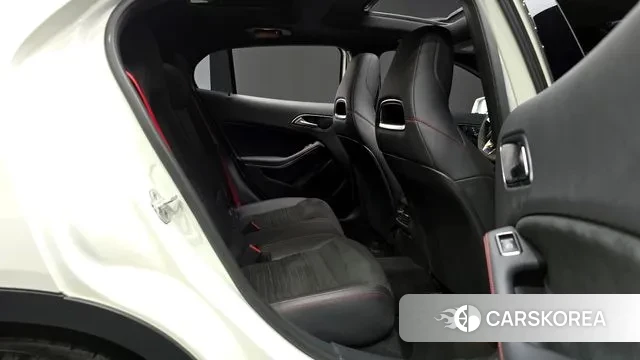 Mercedes-Benz GLA-Class X156 2018 Белый из Кореи, фото 3