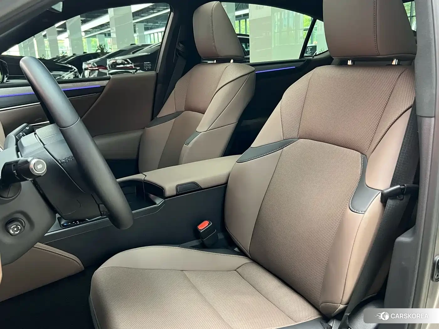 Lexus ES 2025 Silver/gray из Китая, фото 3