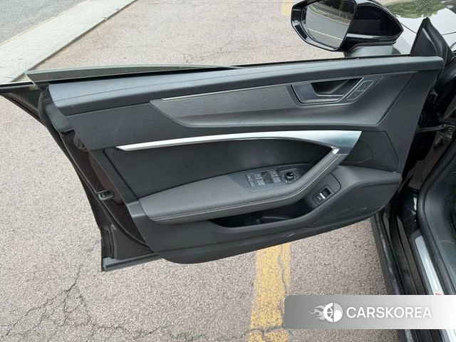 Audi A7L 2024 Черный из Китая, фото 3