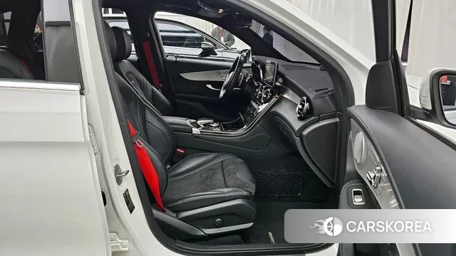 Mercedes-Benz GLC-Class X253 2019 Белый из Кореи, фото 3