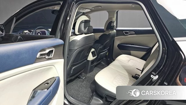 Kia Sportage 5th Generation 2023 Черный из Кореи, фото 3