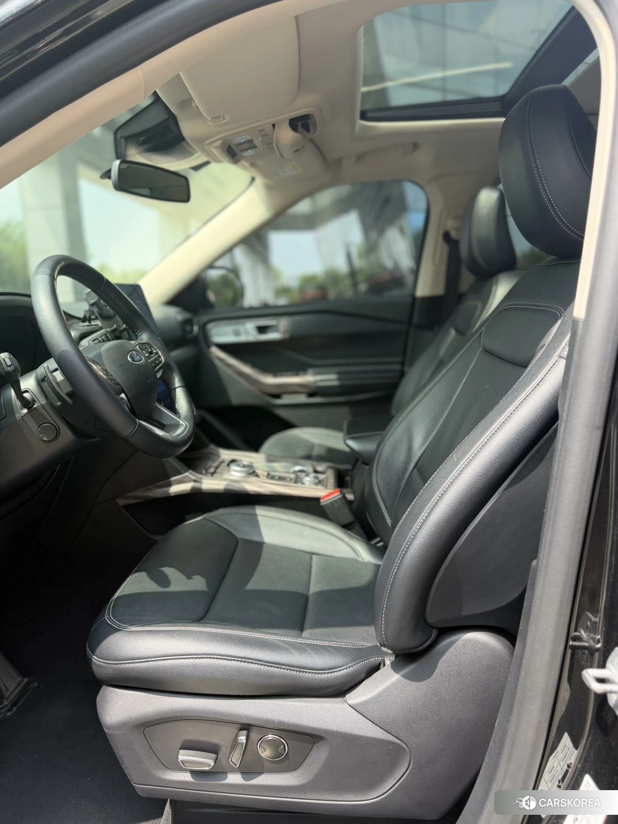 Ford Explorer 2020 Черный из Китая, фото 3