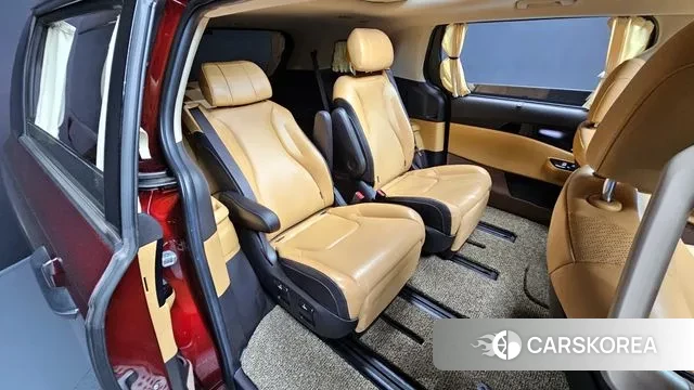 Kia Carnival 4th generation 2020 Красный из Кореи, фото 3