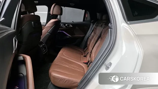 BMW X6 (G06) 2020 Белый из Кореи, фото 3