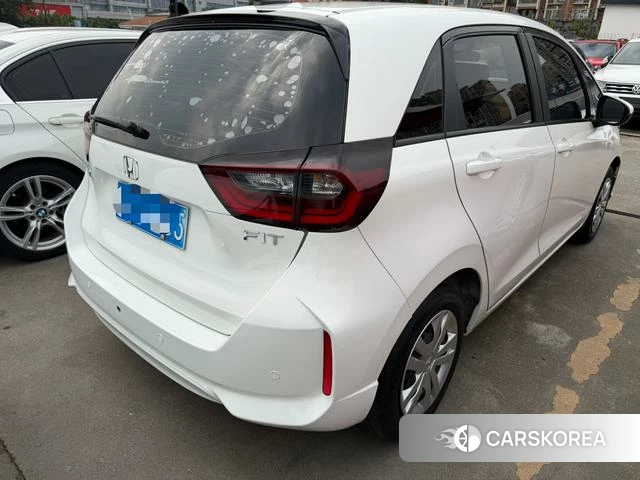 Honda Fit 2022 Белый из Китая, фото 3