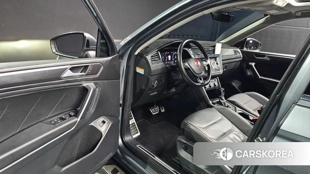 Volkswagen Tiguan Allspace 2020 Серый из Кореи, фото 3