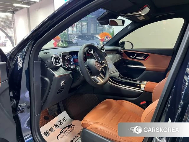 Mercedes-Benz GLC 2023 Зеленый из Китая, фото 3