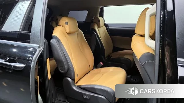 Kia Carnival 4th generation 2022 Черный из Кореи, фото 3