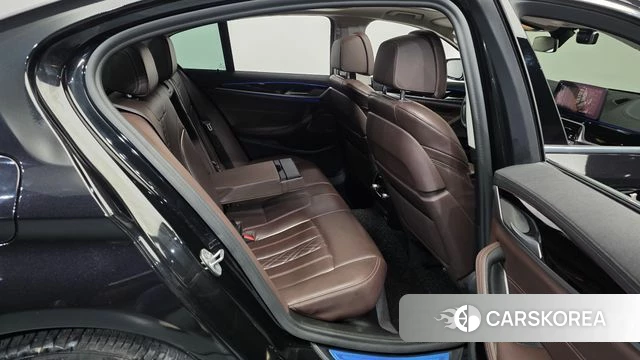 BMW 5 Series (G30) 2021 Черный из Кореи, фото 3