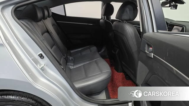 Hyundai The New Avante AD 2019 Серебристо-серый из Кореи, фото 3
