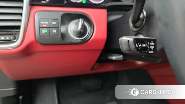 Porsche Cayenne (PO536) 2022 Черный из Кореи, фото 3