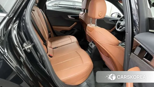 Audi A4 (B9) 2023 Черный из Кореи, фото 3