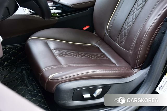 BMW 5 series PHEV 2019 Черный из Китая, фото 3