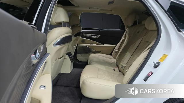 Kia The New K9 2nd generation 2021 Белый из Кореи, фото 3