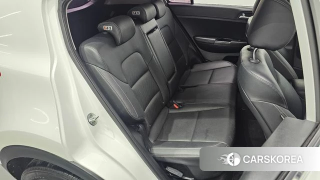 Kia Sportage 4th Generation 2018 Белый из Кореи, фото 3