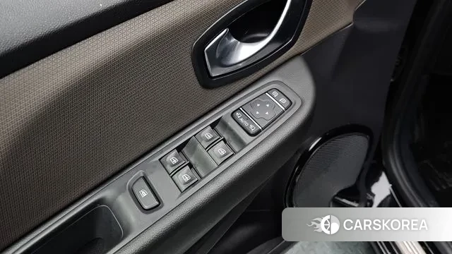 Renault Korea (Samsung) Clio 2018 Черный из Кореи, фото 3