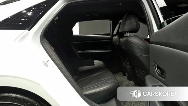 Hyundai The New Avante (CN7) 2024 Белый из Кореи, фото 3