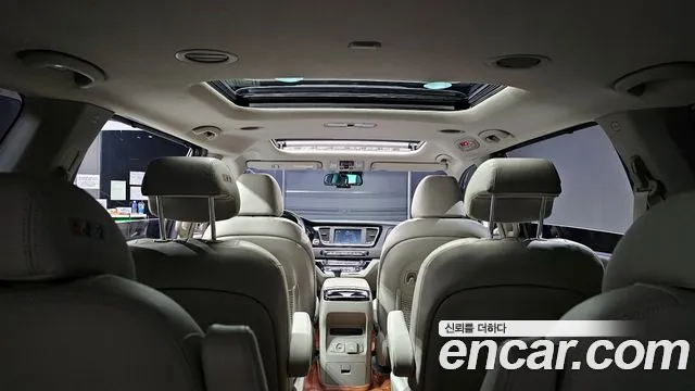 Kia The New Carnival 2019 Серый из Кореи, фото 3