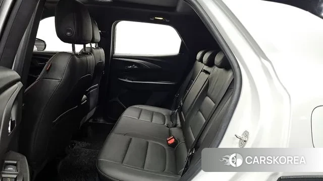 Chevrolet (GM Daewoo) Trailblazer 2022 Белый из Кореи, фото 3