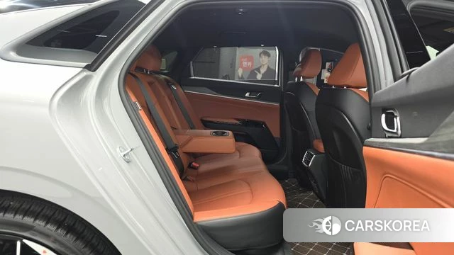 Kia The New K5 3rd generation 2025 Серебристо-серый из Кореи, фото 3