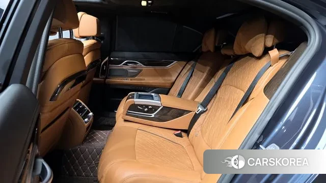 BMW 7 Series (G11) 2019 Серый из Кореи, фото 3