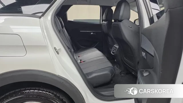 Peugeot 3008 second generation 2022 Белый из Кореи, фото 3