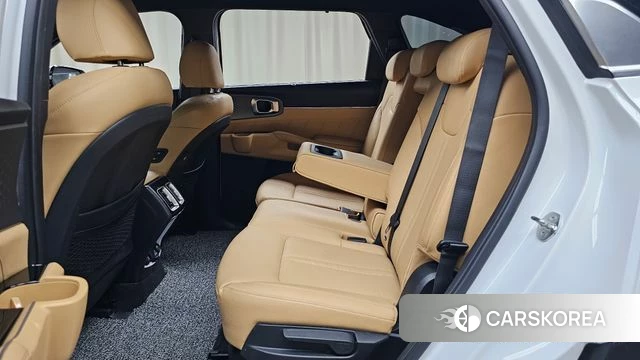 Kia Sorento 4th Generation 2023 Белый из Кореи, фото 3