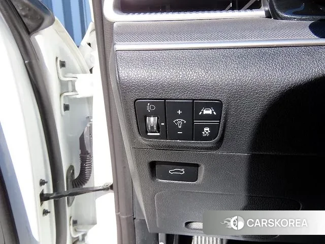 Kia K5 3rd generation 2022 Белый из Кореи, фото 3