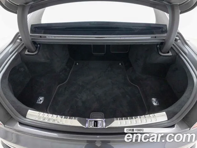 Bentley Flying Spur 3rd Generation 2024 Серый из Кореи, фото 3