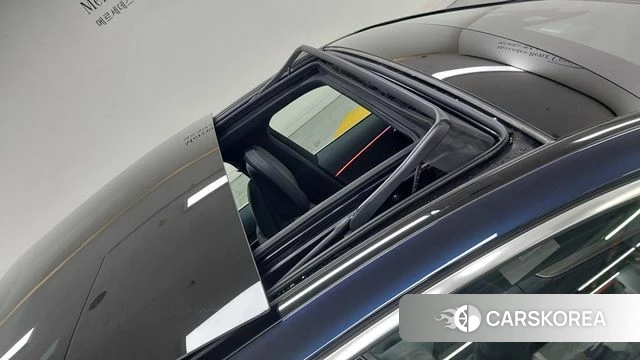 Mercedes-Benz E-Class W214 2025 Синий из Кореи, фото 3