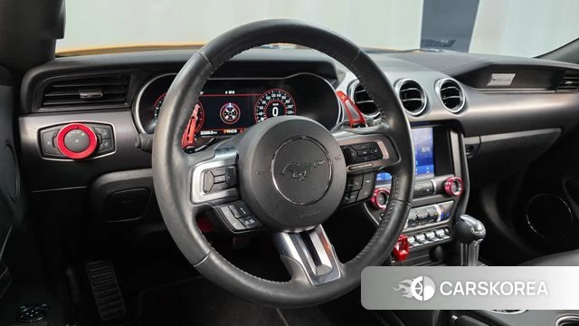 Ford Mustang 2022 Желтый из Кореи, фото 3