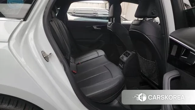 Audi A4 (B9) 2021 Белый из Кореи, фото 3