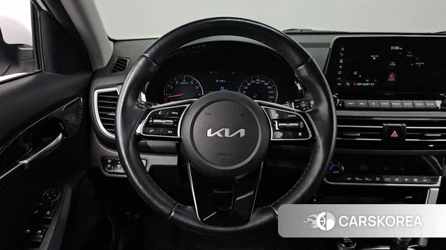 Kia Seltos 2021 Белый из Кореи, фото 3